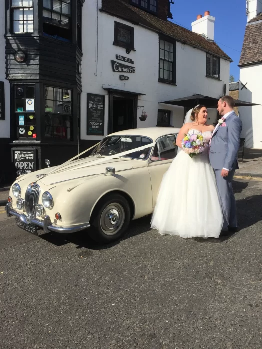 'ROSE' 1960 CREAM JAGUAR MK2